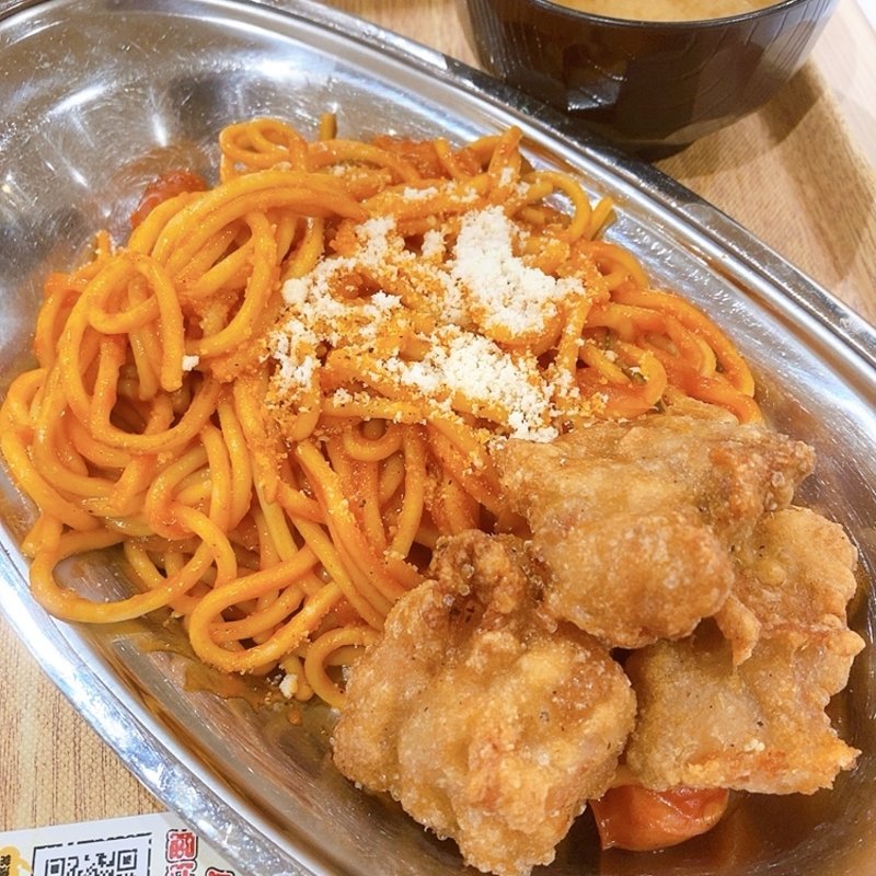 ナポ（並）唐揚げトッピング(キッチンパンチョアルパーク広島店)