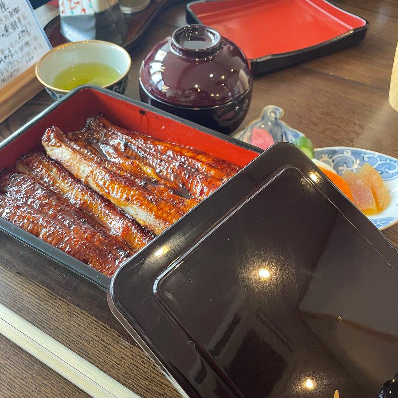 上うな重(友栄 （ともえい）)