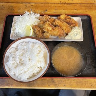 カキフライ定食(タカマル鮮魚店 2号館)