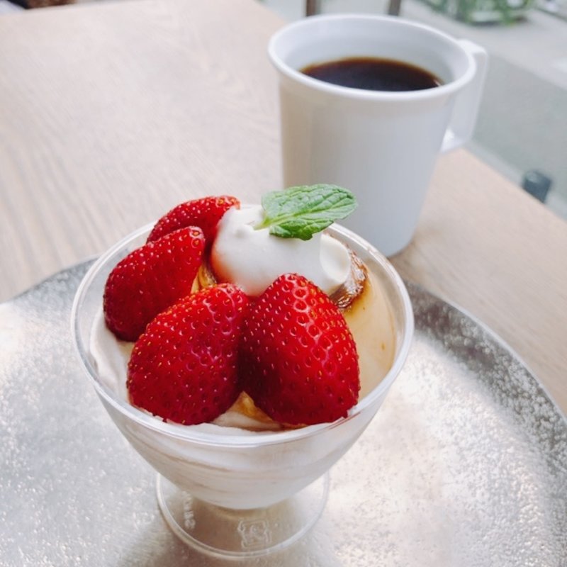 プリンアラモード(ecomo Bakery YOKOHAMA MOTOMACHI)