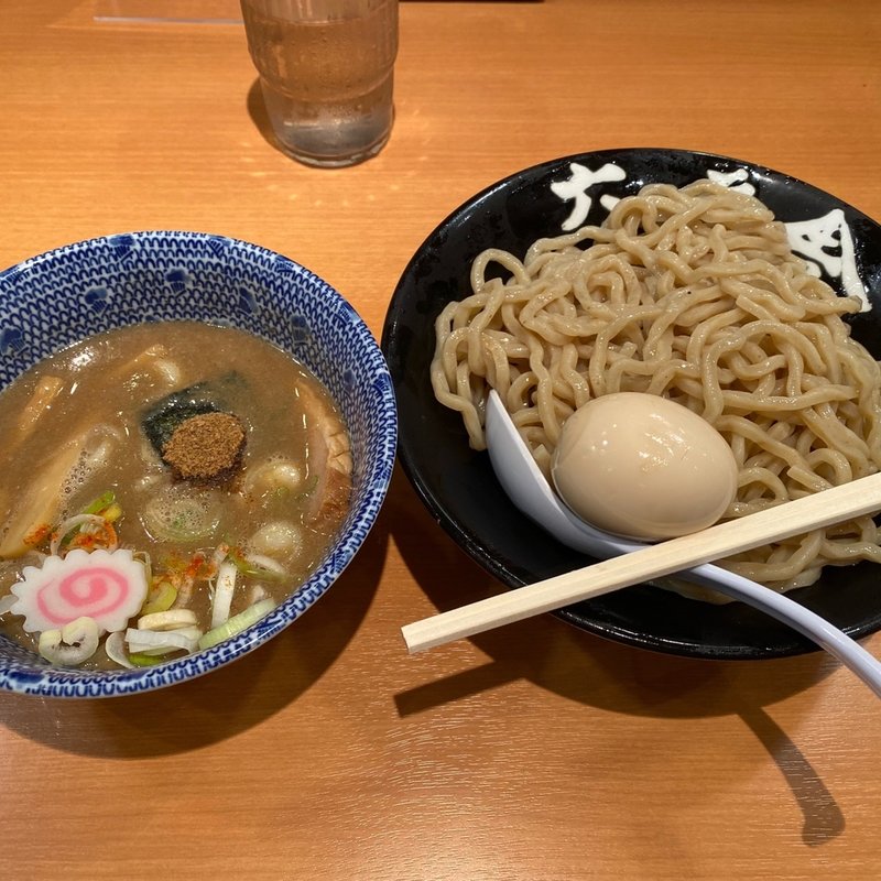 味玉つけ麺(六厘舎)