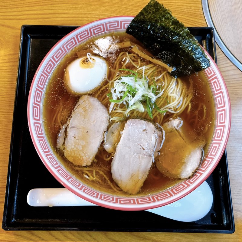 焼味玉ラーメン(麺切り 白流)