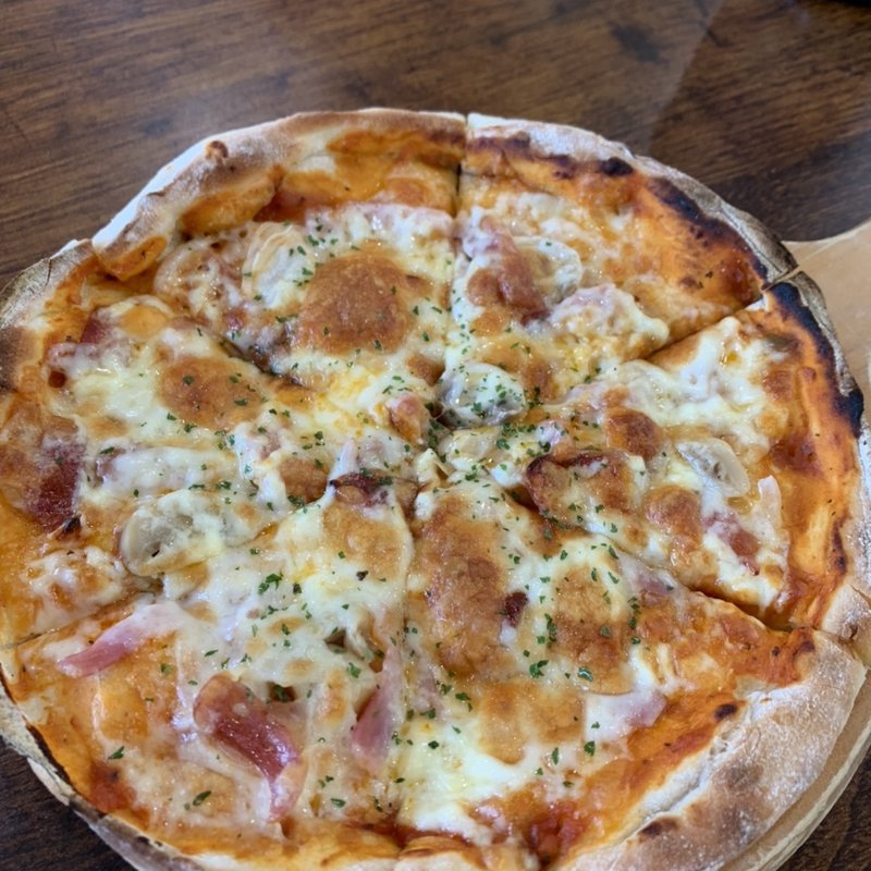 ミックスピザ(ダイニング カフェ ピーベリー)