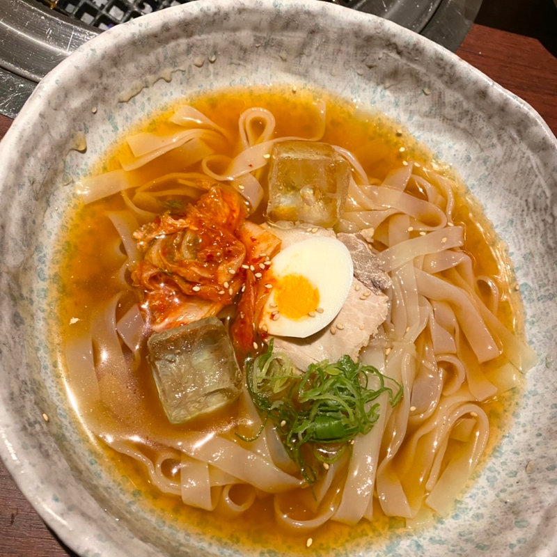 盛岡極太冷麺(肉匠 牛虎 西中島店)