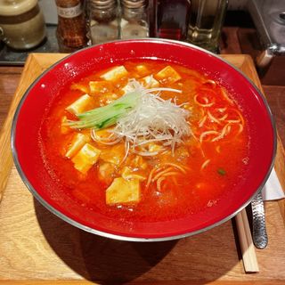 海老辛麻婆麺(新潟三宝亭 東京ラボ中目黒店)