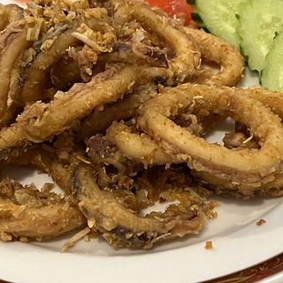 イカのニンニク炒め(プラーカポン)