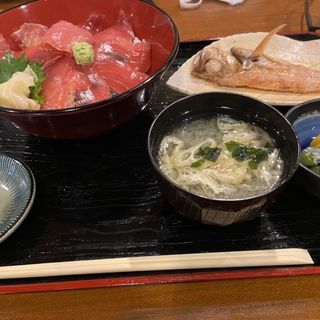 鉄火丼定食(桜扇 )