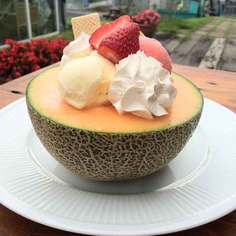 フレッシュメロンのいちごソフト(ベリーベリーマルシェ （いちごの里直売所）)