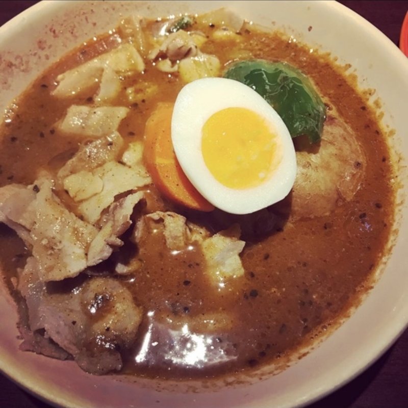 スタミナカレー(べいらっきょ)