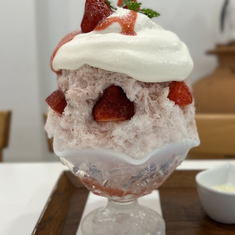 ぷちいちごのフロマージュ(コオリヤ ユキボウシ )