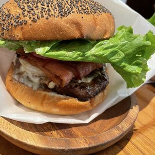 (KUA`AINA 二子玉川店)