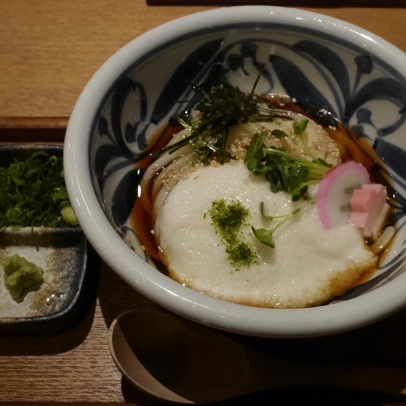 とろろうどん(うどんや ぼの)