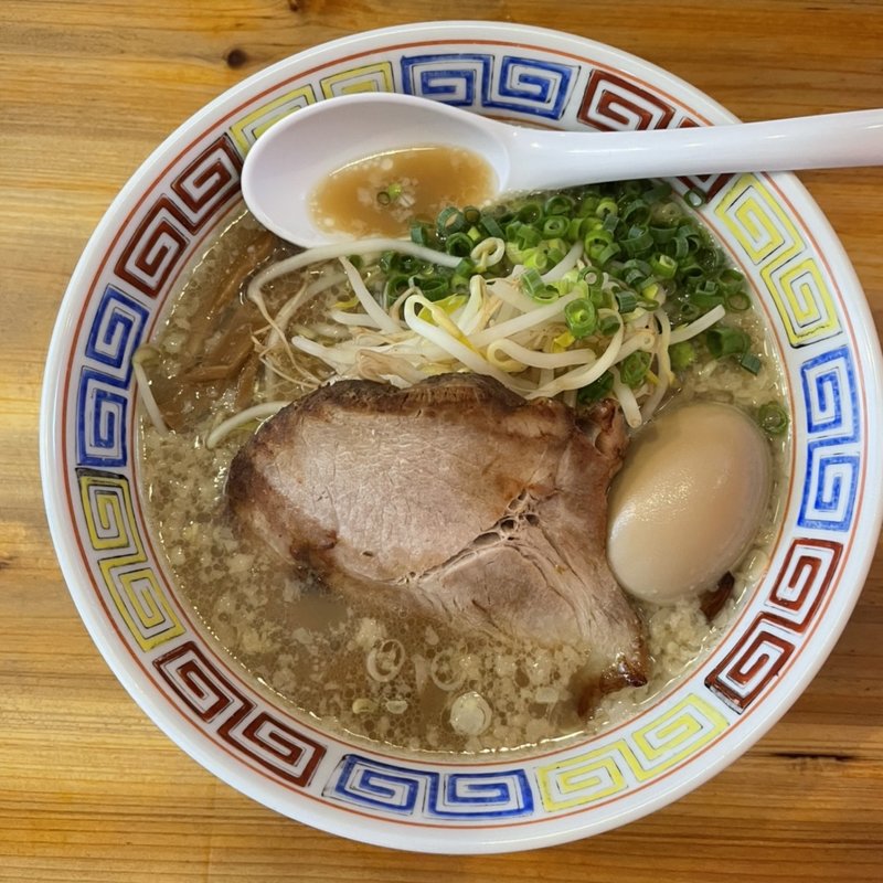 醤油豚骨(麺屋トコロ)