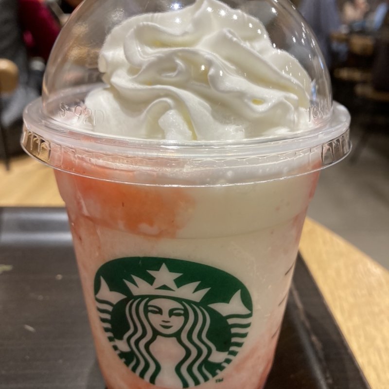 スターバックスストロベリーフラペチーノ(スターバックスコーヒー 仙台エスパル店 )