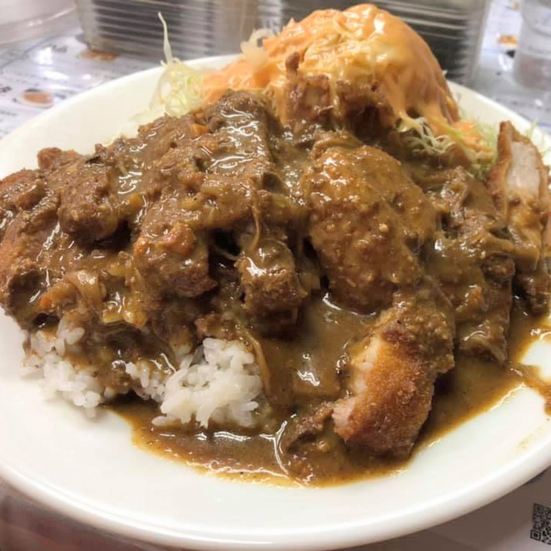 カツカレー(レストランばーく)