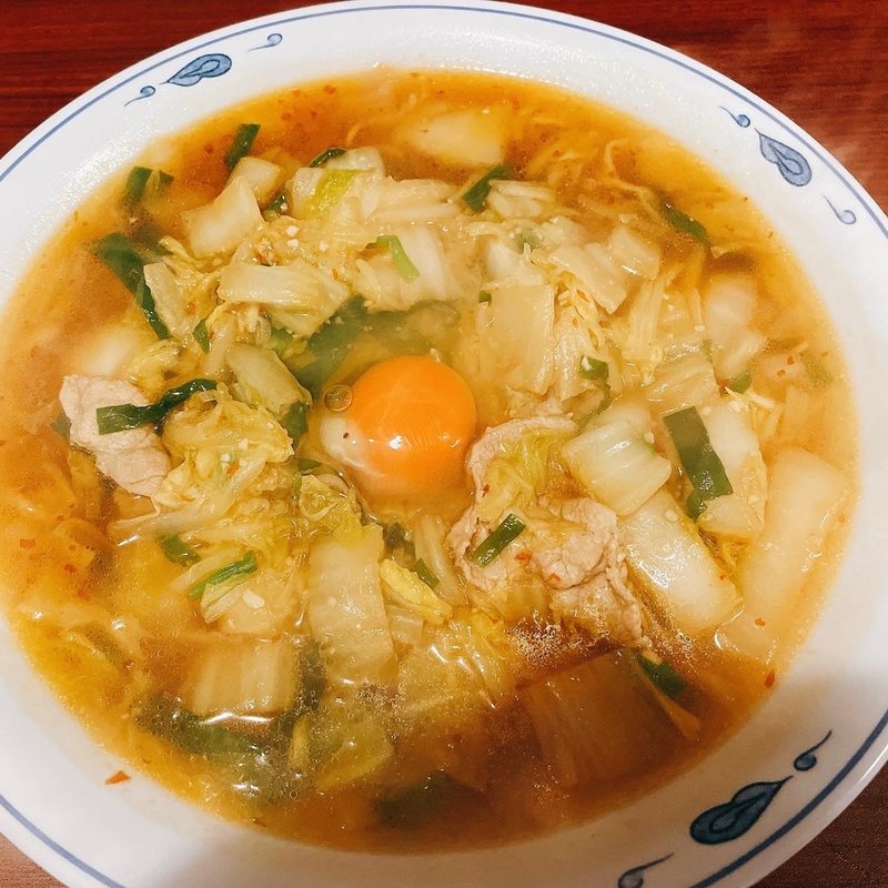 スタミナラーメン中盛生卵(西満ラーメン)