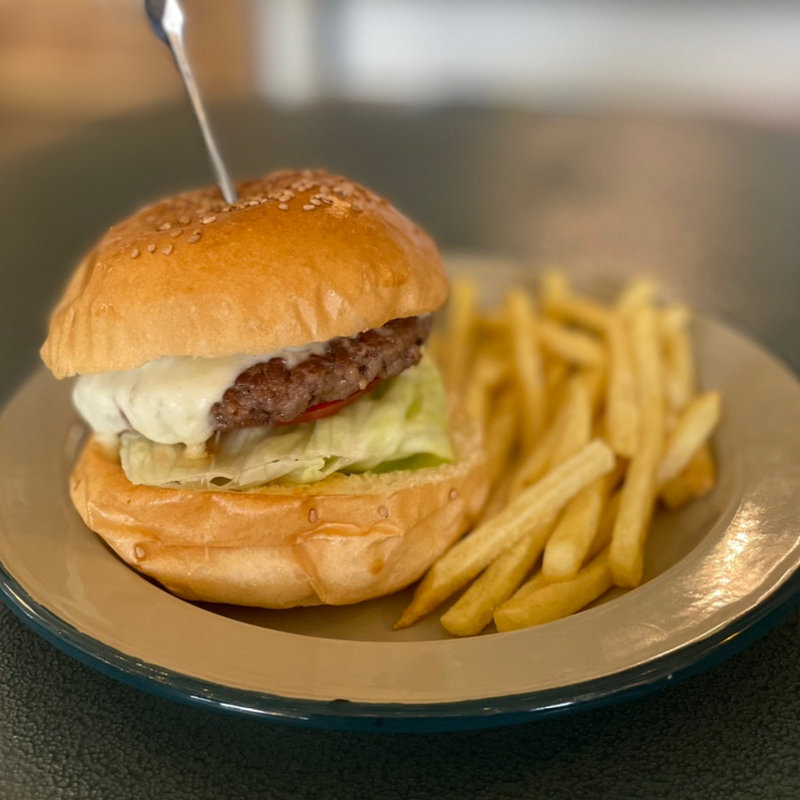 Mozzarella Cheese Burger(6DegreesMarket)