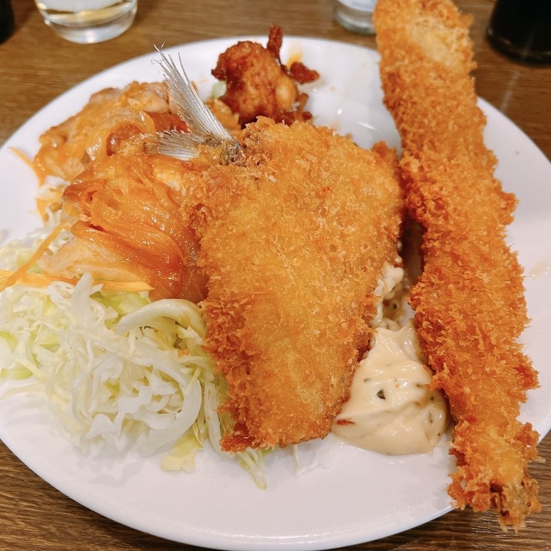 豚しょうが焼と穴子フライ定食＋アジフライ(キッチン 大正軒(タイショウケン))