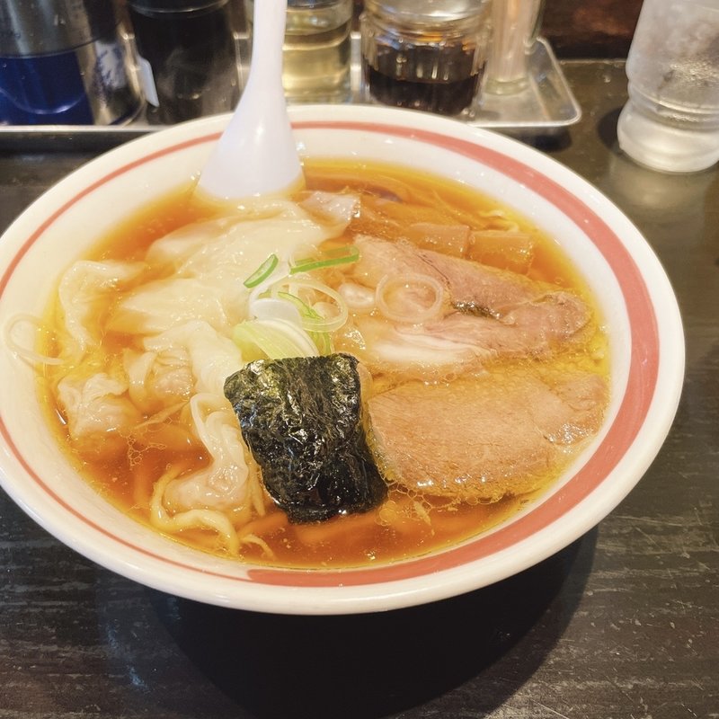 ワンタン麺(柳麺まる重)