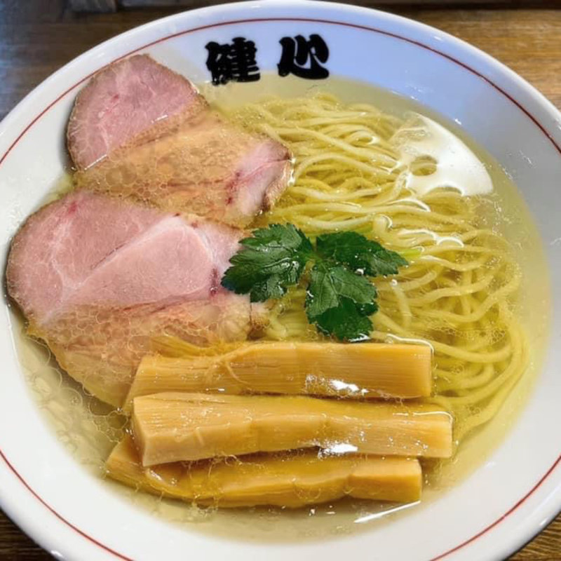 鶏塩らーめん(らーめん健心)
