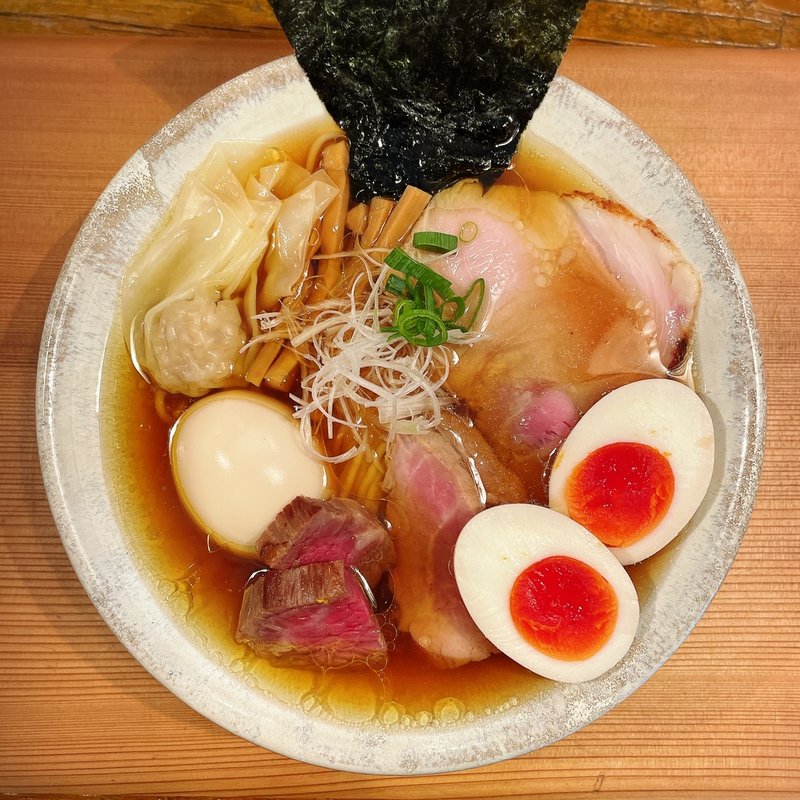 特上 醤油らあめん(Homemade Ramen 麦苗 )