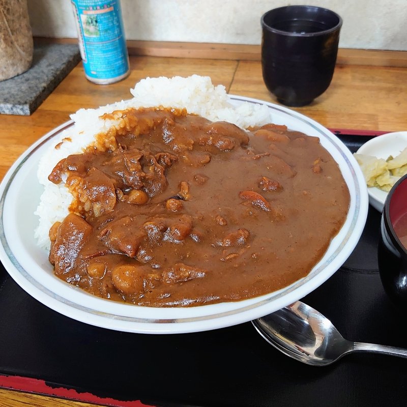 豚バラカレー+大盛り(味の食卓 )