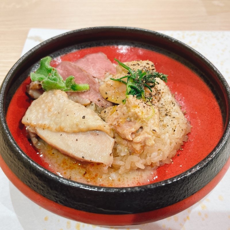 地鶏と鴨とフォアグラのプレミアム肉飯(ラーメン専科 竹末食堂)