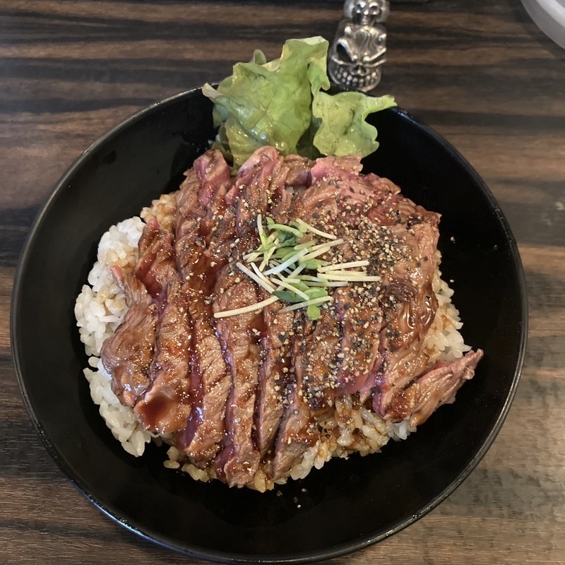 ステーキ丼(レッドロック アメ村店)