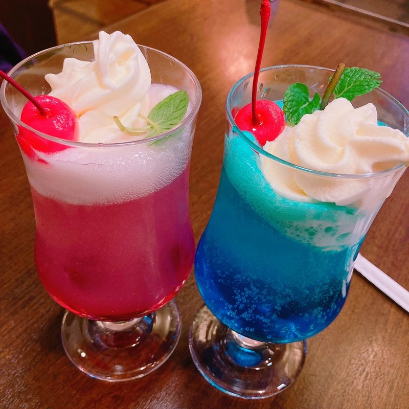 クリームソーダ(浅草聚楽 （アサクラジュラク じゅらく）)
