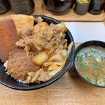 デラックスハンバーグ肉めし(岡むら屋 新宿西口店)