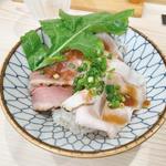 ローストポーク鴨ロースト合わせ盛り丼(ラーメン専科 竹末食堂)