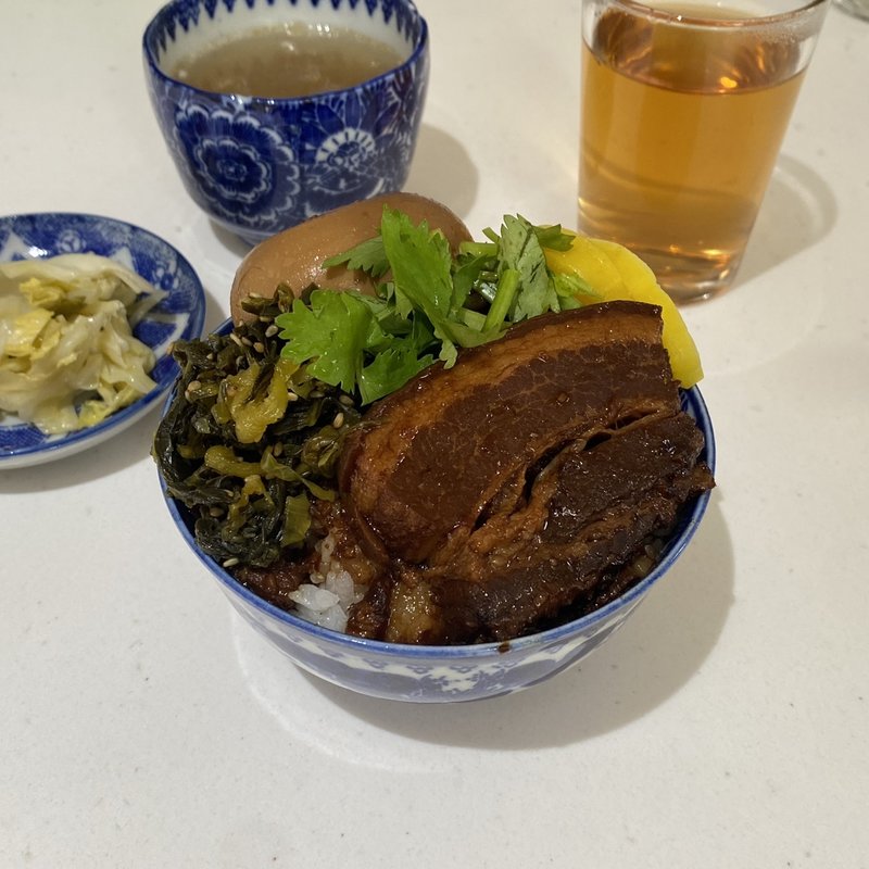 魯肉飯(あの魯肉飯)