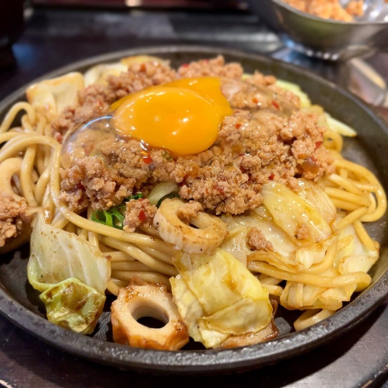 台湾肉ミンチ焼きそば(にく月／月光香麺)