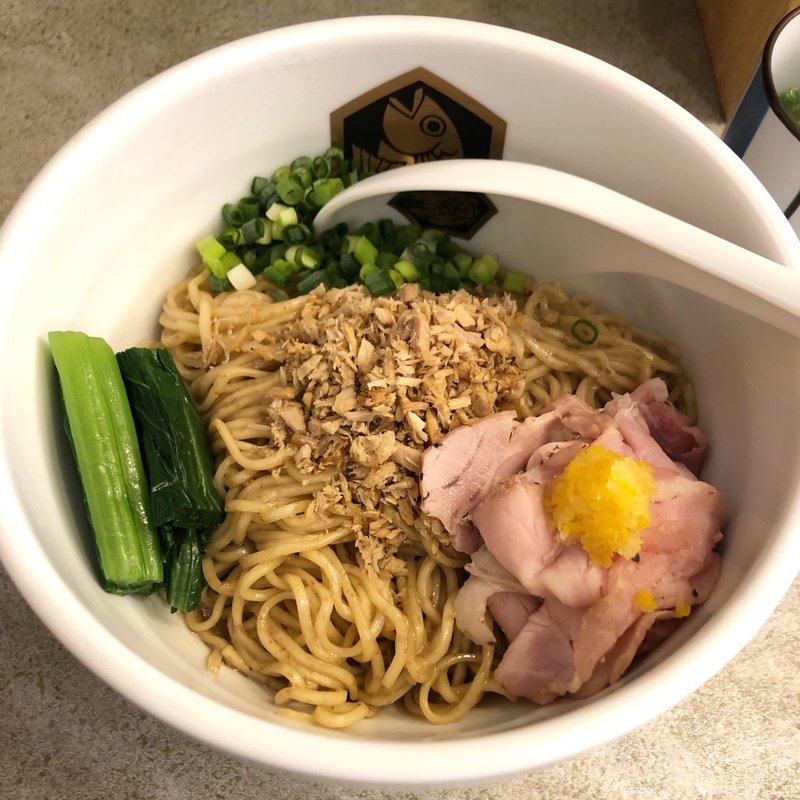 本マグロ油そば(真鯛らーめん 麺魚 代々木上原店)