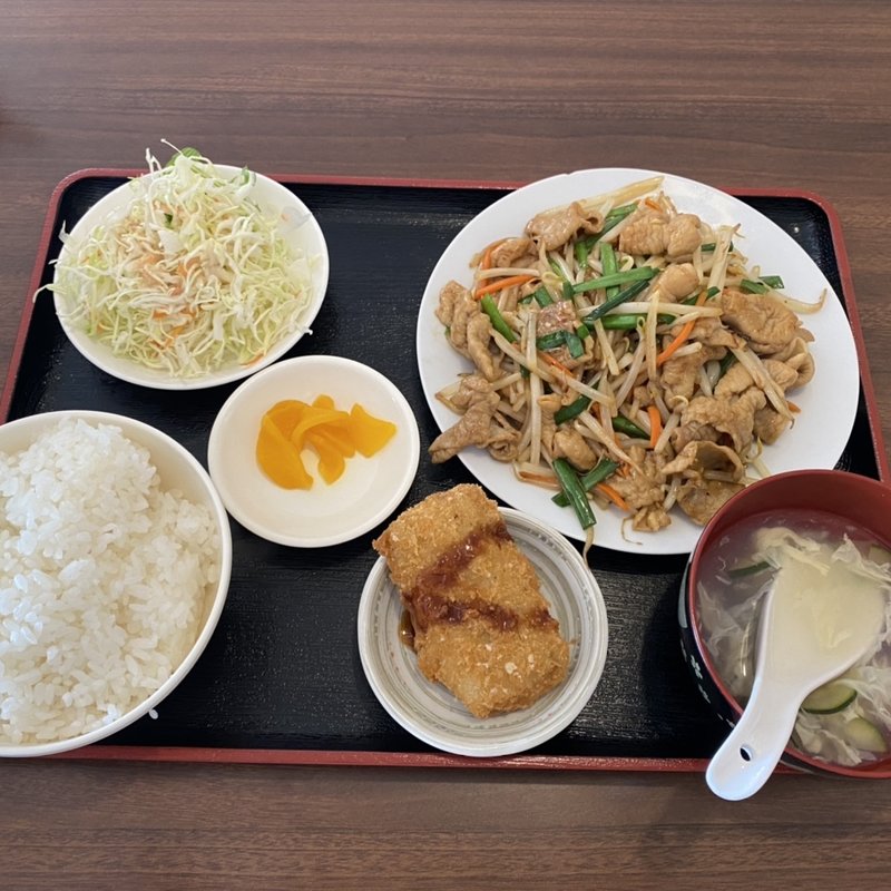 ニラホルモンランチ(台湾料理　菜里香)