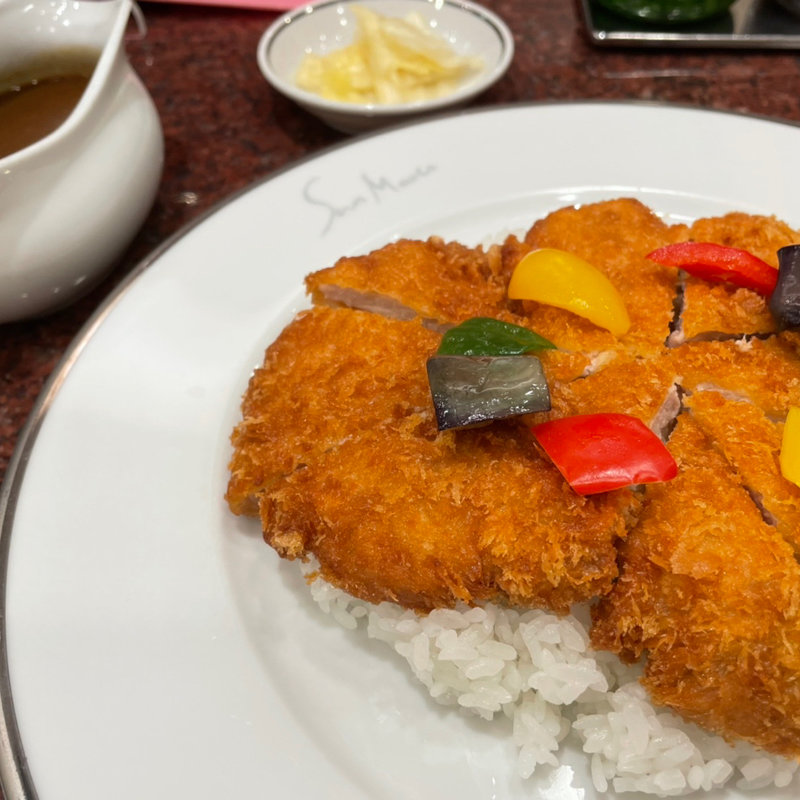 ビッグカツカレー(サンマルコ阪急三番街店)