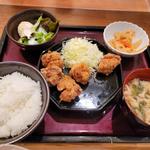 うまだし唐揚げ定食