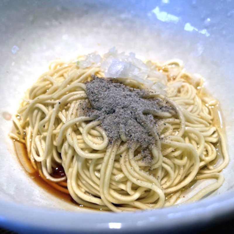 ニボ玉(麺屋 烈 ～れっつ～)