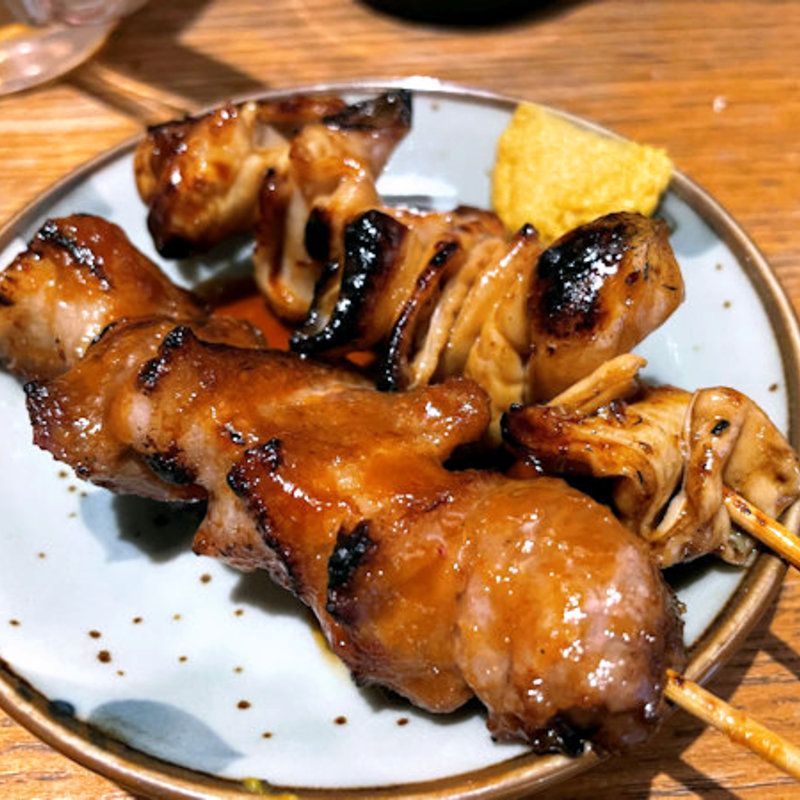 かしらあぶらとヒラ（120円）(えんま壱)