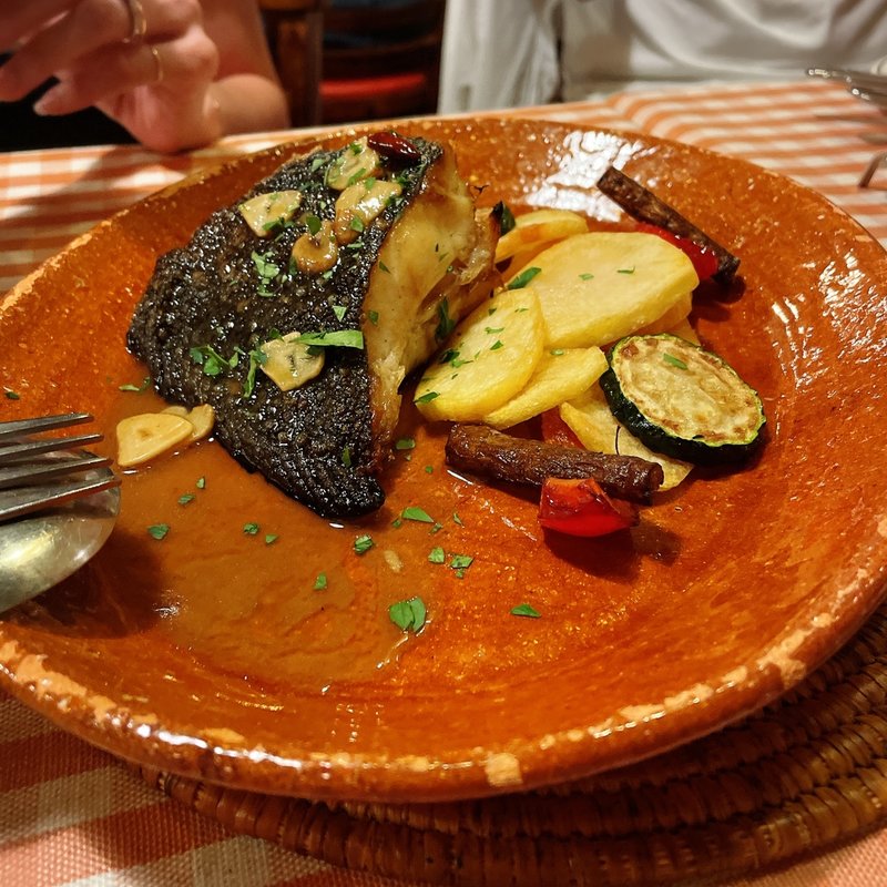 鮫ガレイのソテー(サル イ アモール （Sal y Amor）)