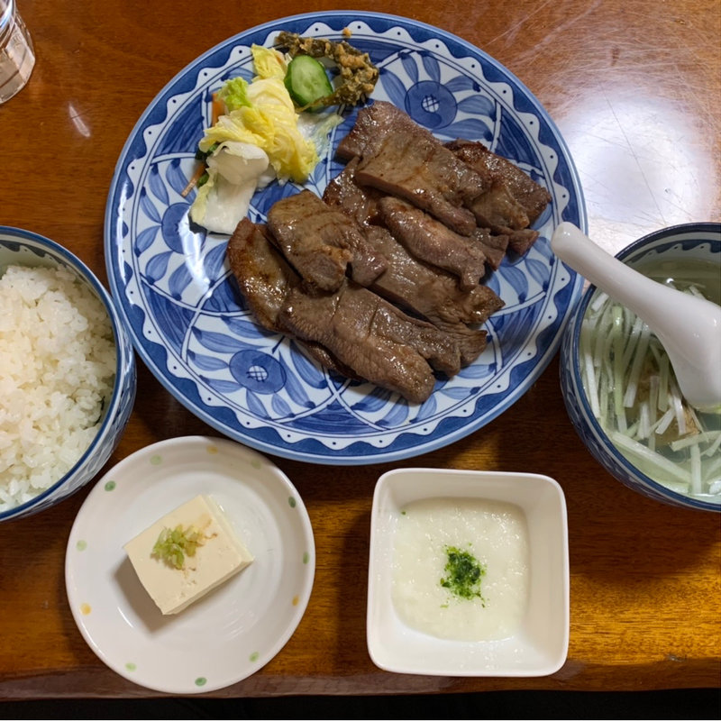 牛たんセット1.5人前(萃萃 （すいすい）)