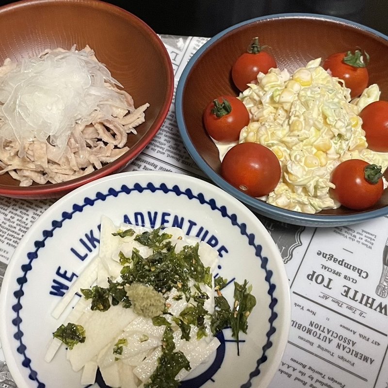 鶏皮ポン酢、山芋千切り、コールスロー(自宅)