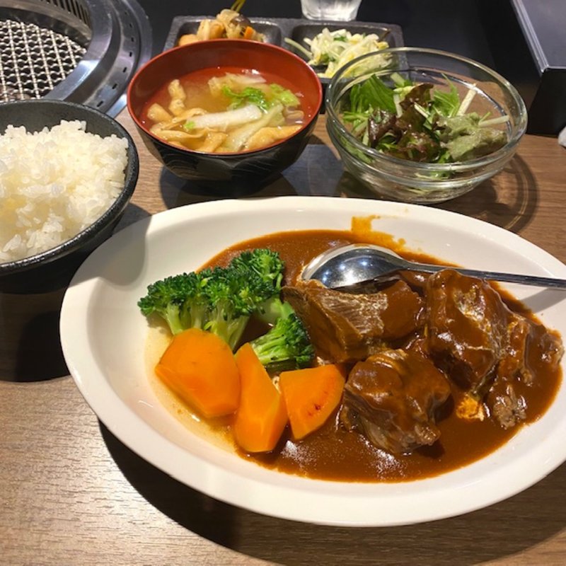 タンシチュー定食(焼肉匠 勝善)