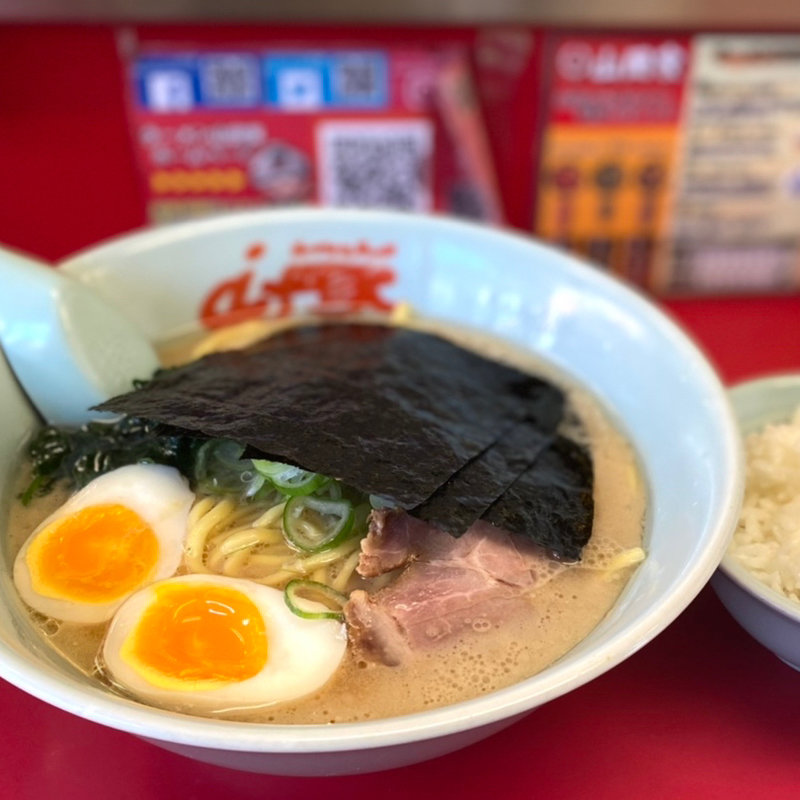 醤油ラーメン＋味玉(ラーメン山岡家 南2条店)