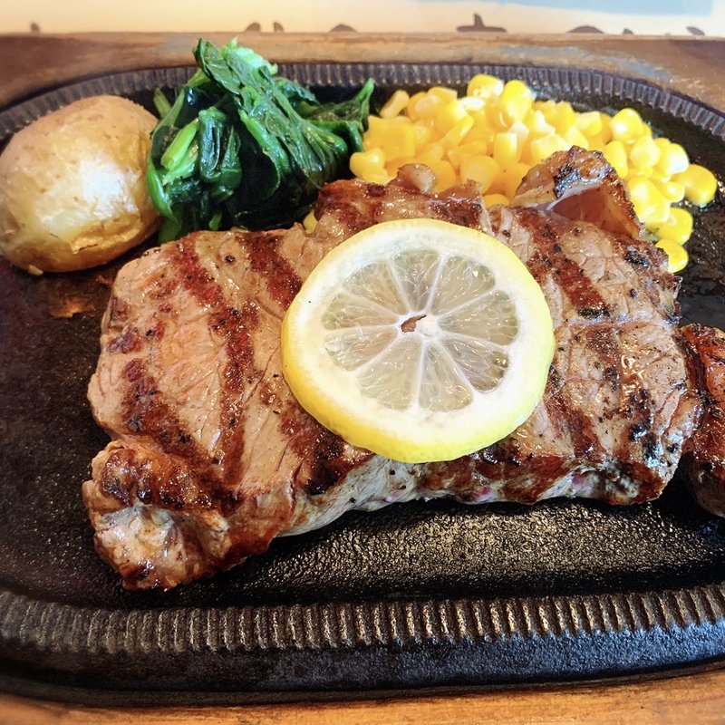 サーロインステーキランチ（250g）(ステーキバンバン牛舎 )