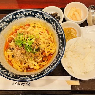 汁なし担々麺(仙丹坊)