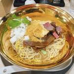 金のフォアグラソース麺(ラーメン専科 竹末食堂)