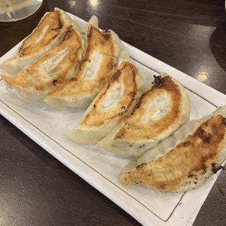 餃子(餃子屋 満園 元町店（3号店）)
