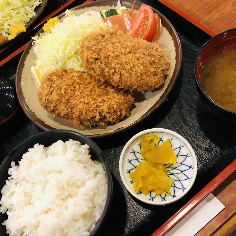 メンチカツ定食(喜左衛門)