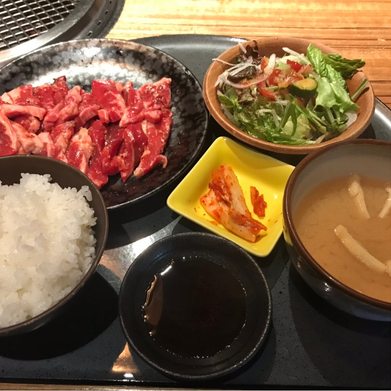 まんぷくハラミランチ(韓の台所 別邸)